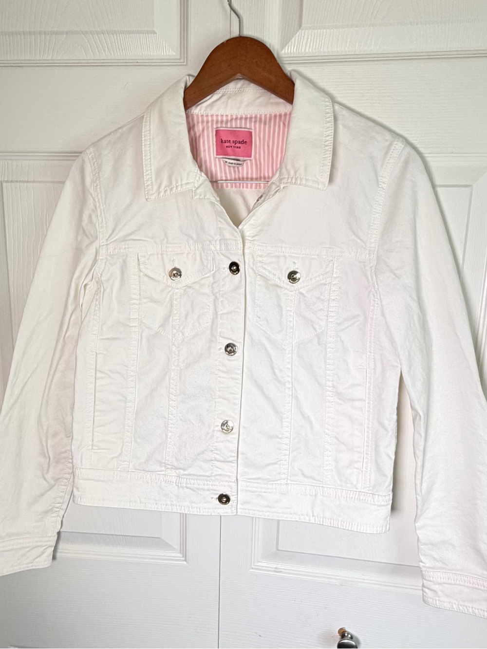 Kate Spade New York White Denim Jean Jacket M Pink Stripe Cuffs Gold Buttons